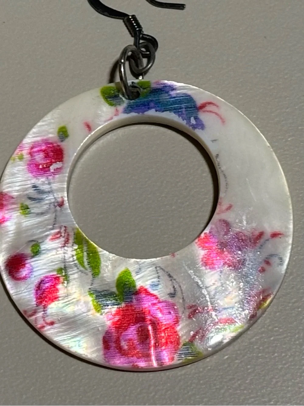 Vintage Mother of Pearl Floral Shell Hoop Earrings Shabby Cottagecore Boho 90s